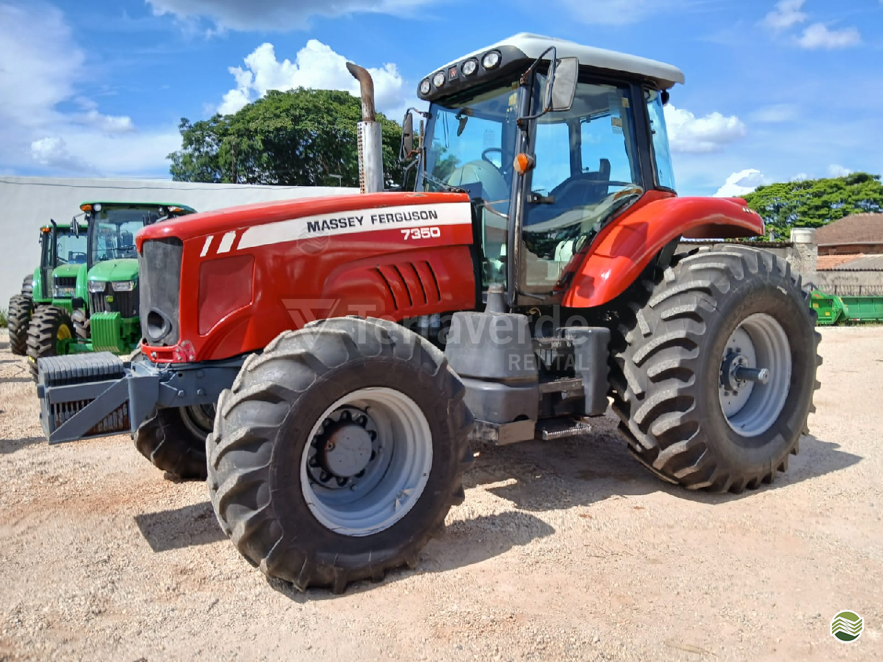TRATOR MASSEY FERGUSON MF 7350 Tração 4x4 Terraverde Rental - SP CASA BRANCA SÃO PAULO SP